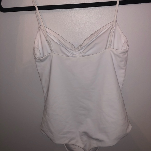 RARE ARITZIA BODYSUIT (le fou) - Picture 2 of 3